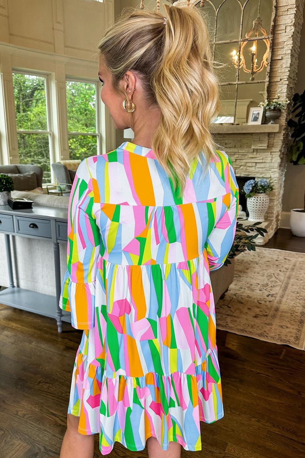 Abstracte Print Jurk met Ruches en V-Hals - Mini Dresses - Jurkjes.co