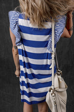 Gestreepte T-shirt Jurk met Ruches Mouwen - T Shirt Dresses - Jurkjes.co