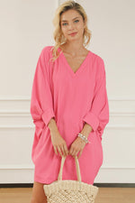 Korte Shift Jurk met Dolman Mouw en V-hals - Mini Dresses - Jurkjes.co