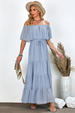 Off-Shoulder Maxi Jurk met Zwitserse Stippen - Maxi Dresses - Jurkjes.co