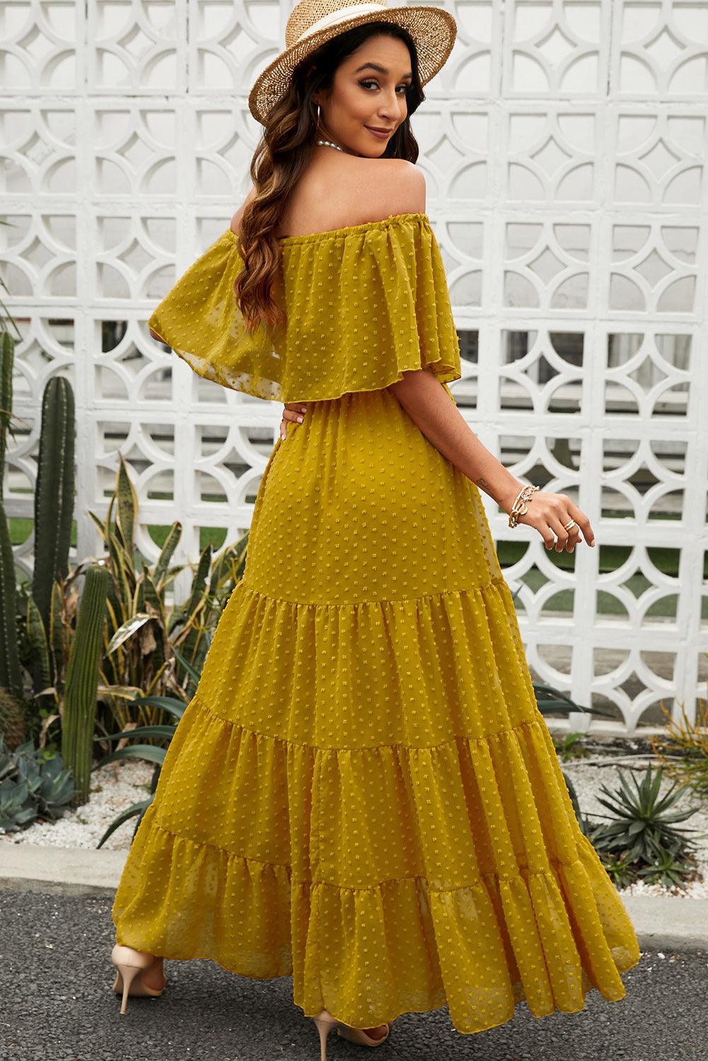 Off-Shoulder Maxi Jurk met Zwitserse Stippen - Maxi Dresses - Jurkjes.co
