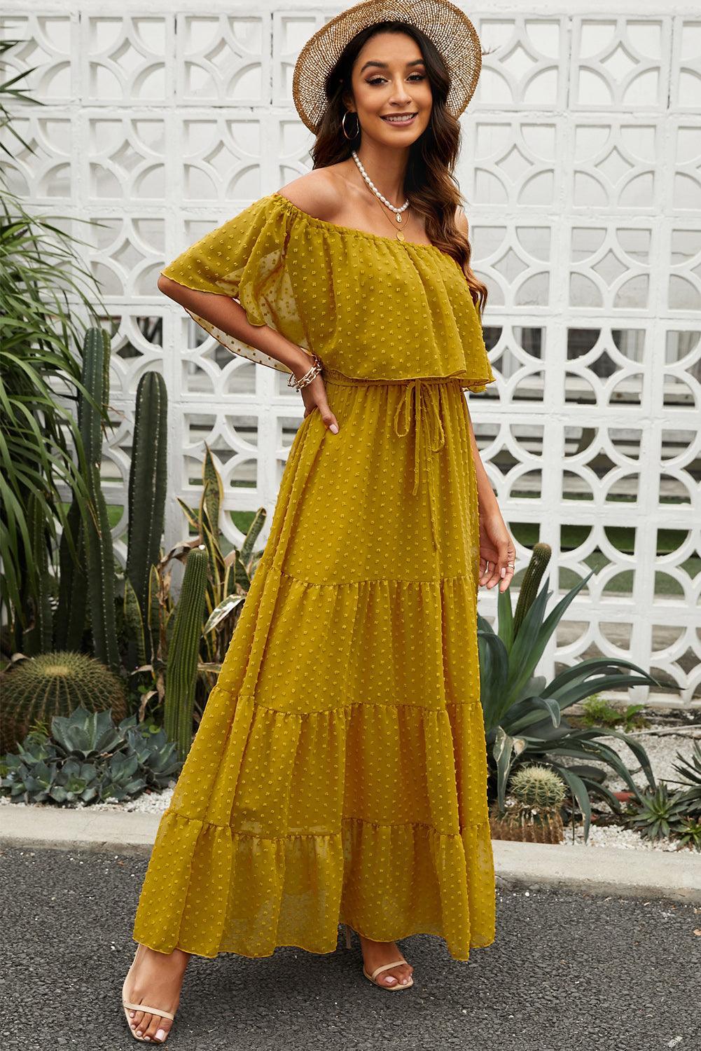 Off-Shoulder Maxi Jurk met Zwitserse Stippen - Maxi Dresses - Jurkjes.co