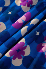 Ruffle Midi Jurk met Bloemenprint en Peasant Mouw - Midi Dresses - Jurkjes.co