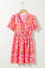 V-hals Jurk met Korte Rucheslagen - Floral Dresses - Jurkjes.co