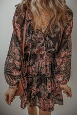 Vintage Bloemenprint Jurk met Pofmouwen en V-hals - Floral Dresses - Jurkjes.co