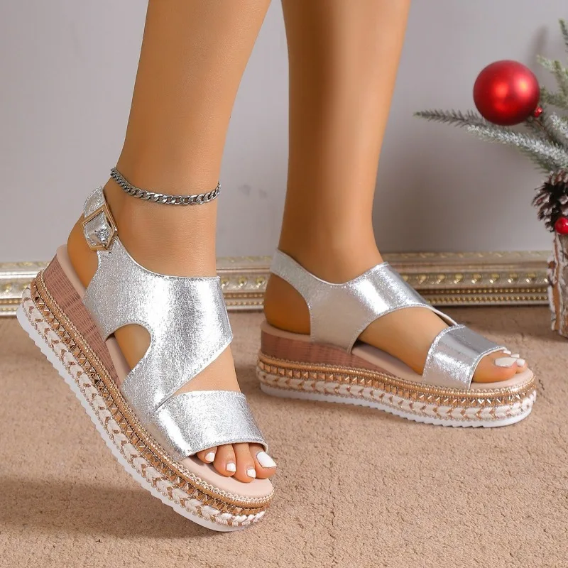 Platform Sandalen met Metallic Afwerking