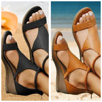 Sandalen met Elegante Bandjes en Sleehak
