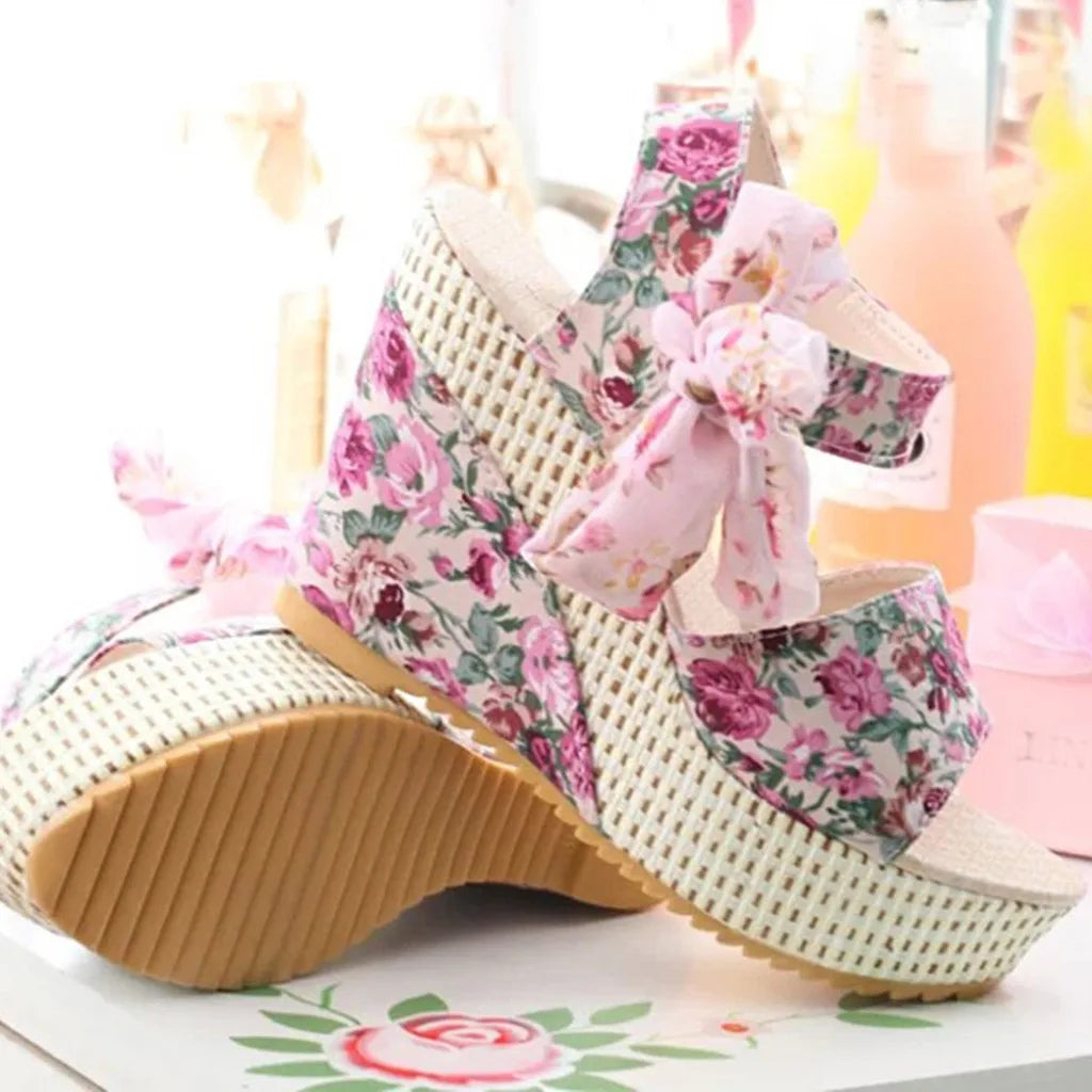 Wedge Sandalen met Bloemenprint
