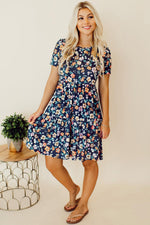 A-lijn Bloemenjurk met Korte Mouw - Floral Dresses - Jurkjes.co