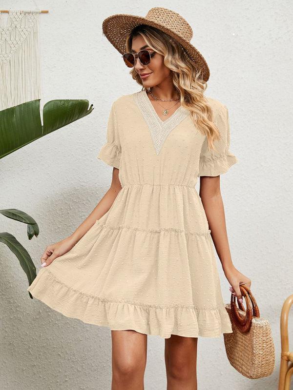 A-lijn Jurk met V-hals en Kanten Details - Midi Dresses - Jurkjes.co