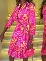 Blazer Jurk met V-hals en Plooirok - Mini Dresses - Jurkjes.co