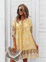 Boho Jurk met V-hals en Bloemenprint - Group4 - Jurkjes.co