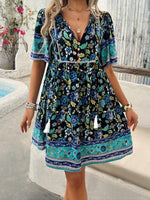 Boho Jurk met V-hals en Bloemenprint - Mini Dresses - Jurkjes.co