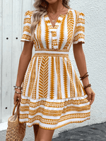 Boho Jurk met V-hals en Geometrisch Patroon - Mini Dresses - Jurkjes.co