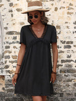 Casual Jurk met Kantdetails - Mini Dresses - Jurkjes.co