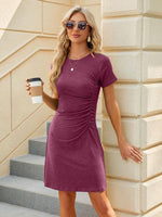 Casual Jurk met Ronde Hals en Rimpelontwerp - Mini Dresses - Jurkjes.co