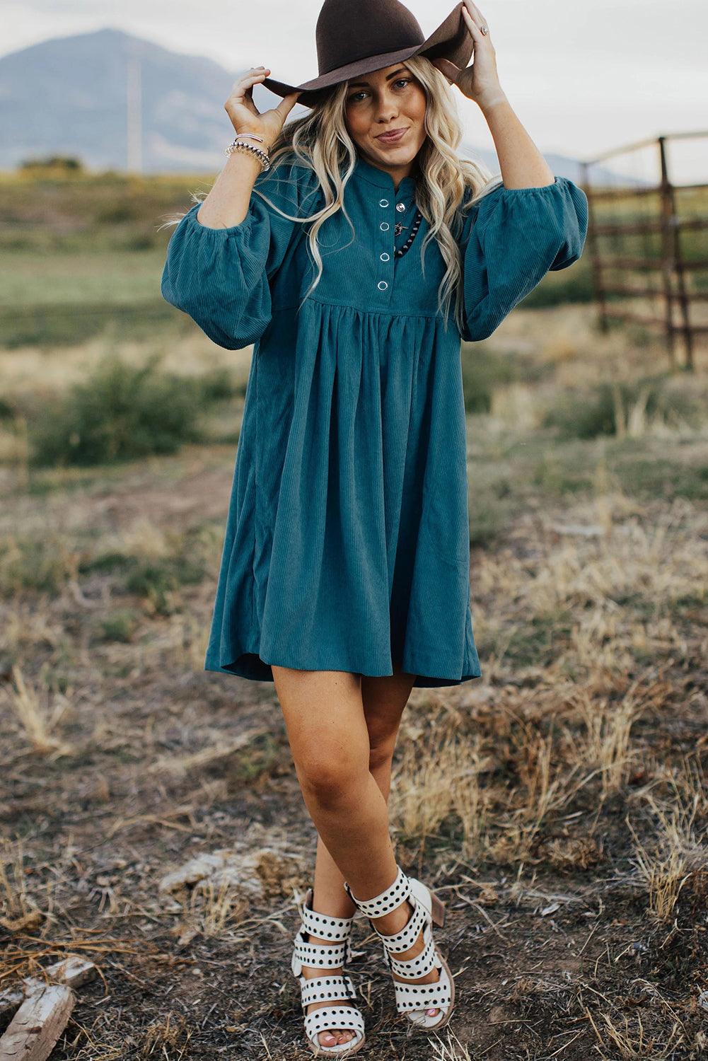 Corduroy Empire Taille Jurk met Drukknoopjes - Mini Dresses - Jurkjes.co