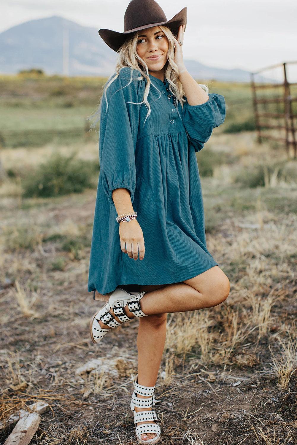 Corduroy Empire Taille Jurk met Drukknoopjes - Mini Dresses - Jurkjes.co