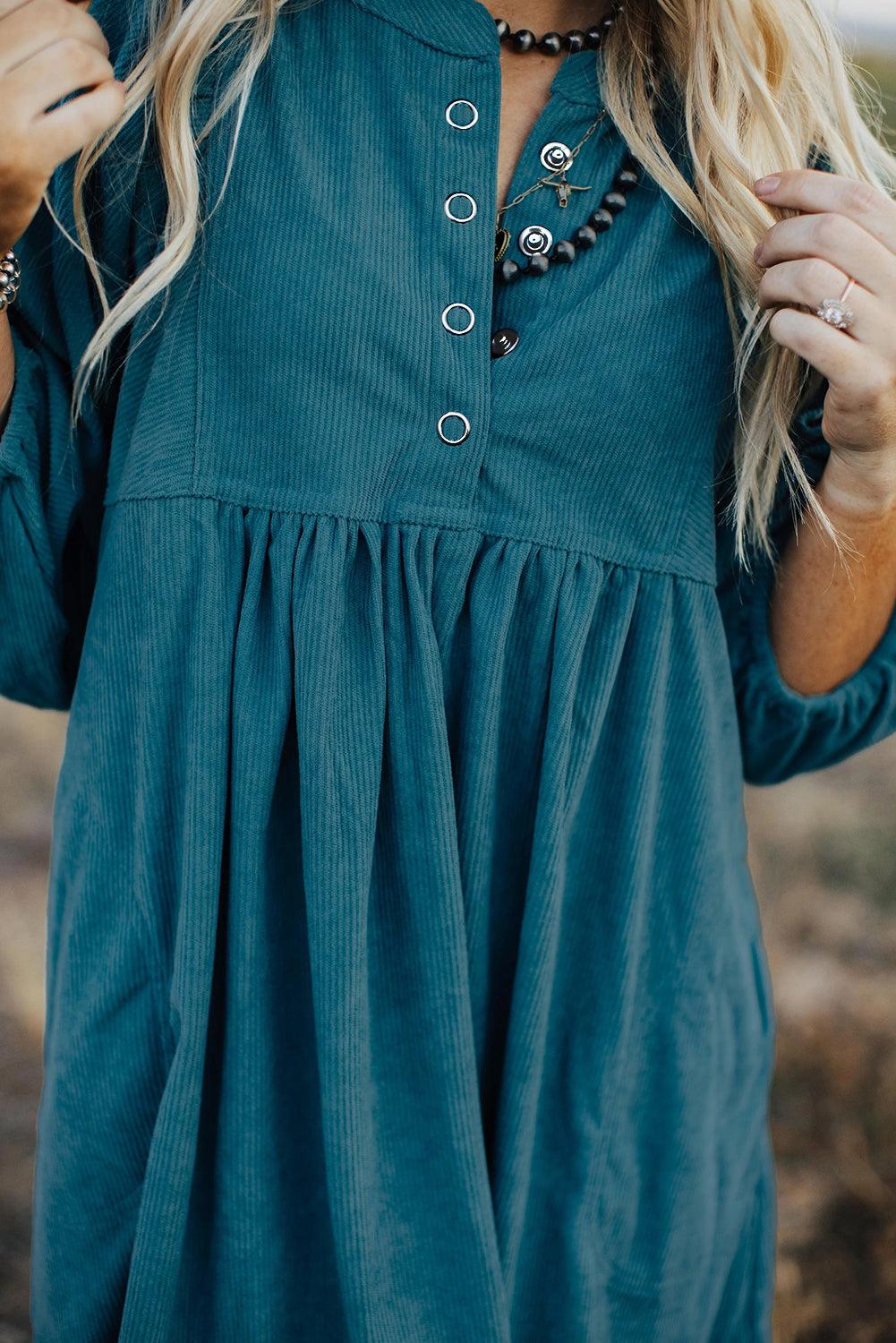 Corduroy Empire Taille Jurk met Drukknoopjes - Mini Dresses - Jurkjes.co