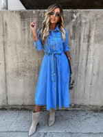 Denim Jurk met V-hals en Reverskraag - Midi Dresses - Jurkjes.co