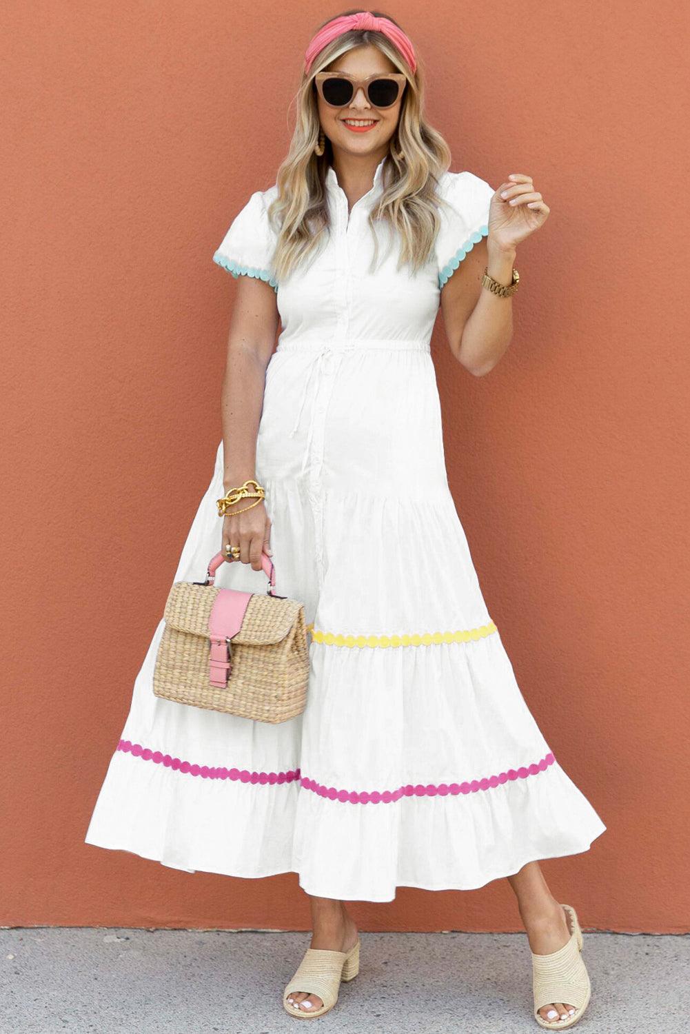 Elegante Lange Jurk met Korte Mouwen en Rickrack - Maxi Dresses - Jurkjes.co