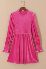 Fluwelen Mini Jurk met Ruffle Hals - Mini Dresses - Jurkjes.co