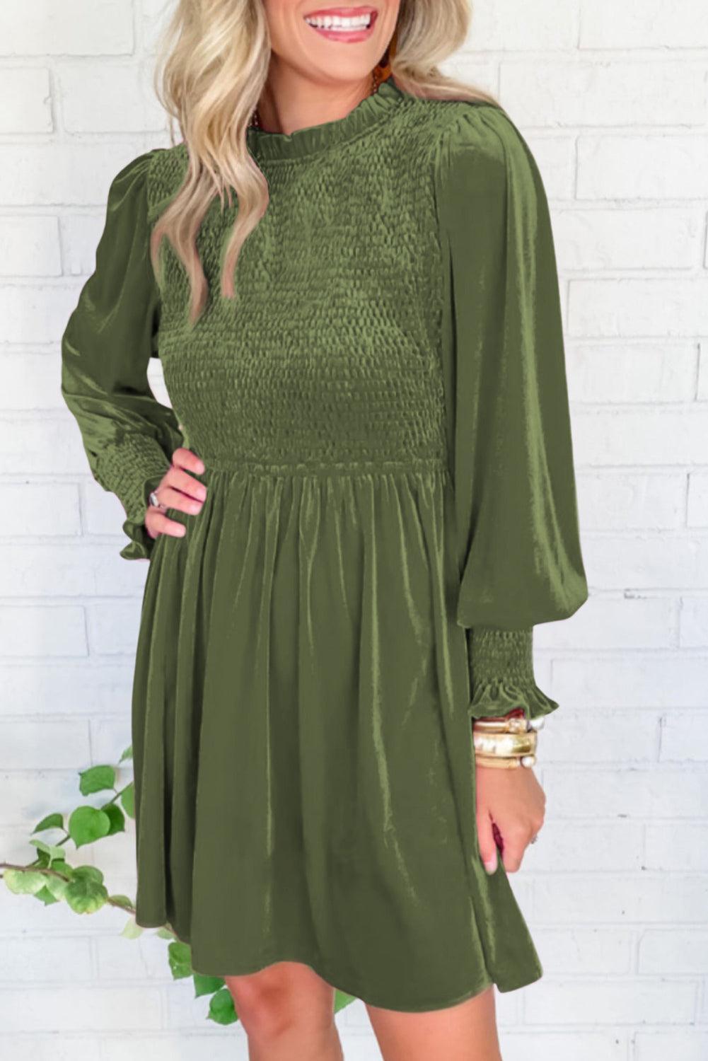 Fluwelen Mini Jurk met Ruffle Hals - Mini Dresses - Jurkjes.co