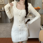 Gebreide Jurk met Knoopdetails - Dresses - Jurkjes.co