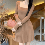 Gebreide Jurk met Plissé Rok - Dresses - Jurkjes.co