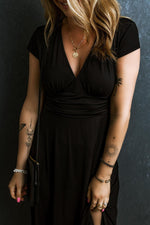 Geplooide Maxi-Jurk met V-Hals en Korte Mouw - Maxi Dresses - Jurkjes.co