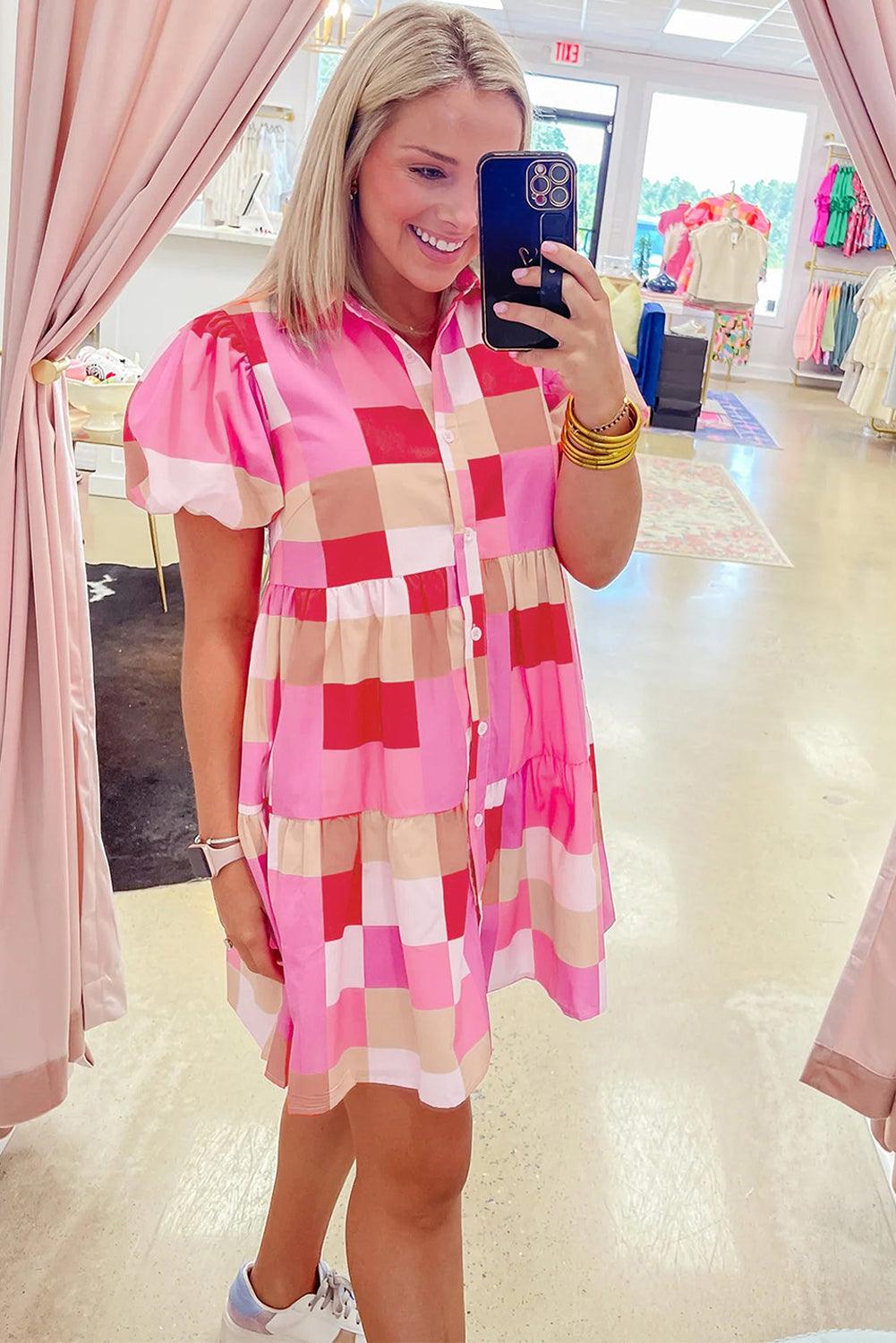 Geruite Pofmouw Jurk met Knopen - Mini Dresses - Jurkjes.co