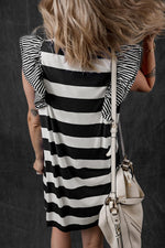 Gestreepte T-shirt Jurk met Ruches Mouwen - T Shirt Dresses - Jurkjes.co