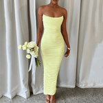 Halterjurk met Flatterende Pasvorm - Dresses - Jurkjes.co