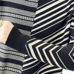 Jurk met Gestreept Patroon - Dresses - Jurkjes.co