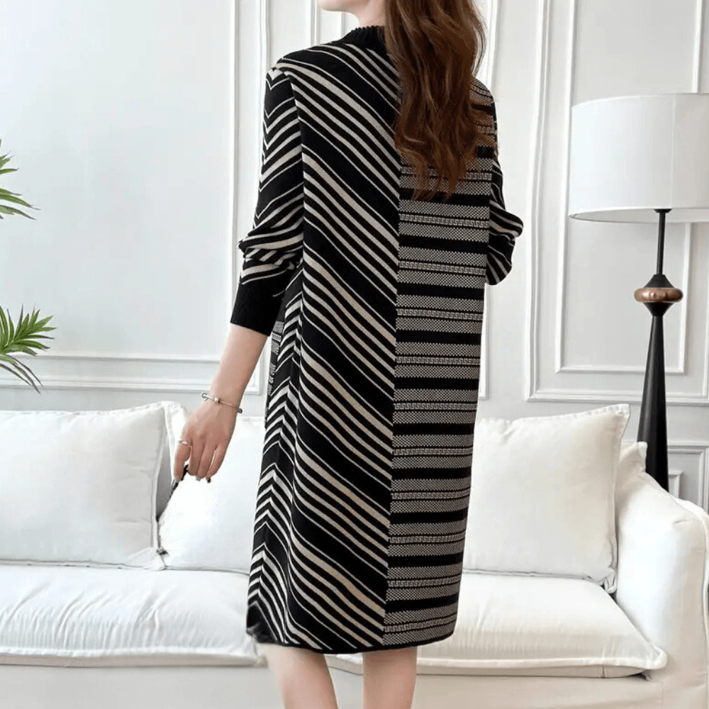 Jurk met Gestreept Patroon - Dresses - Jurkjes.co