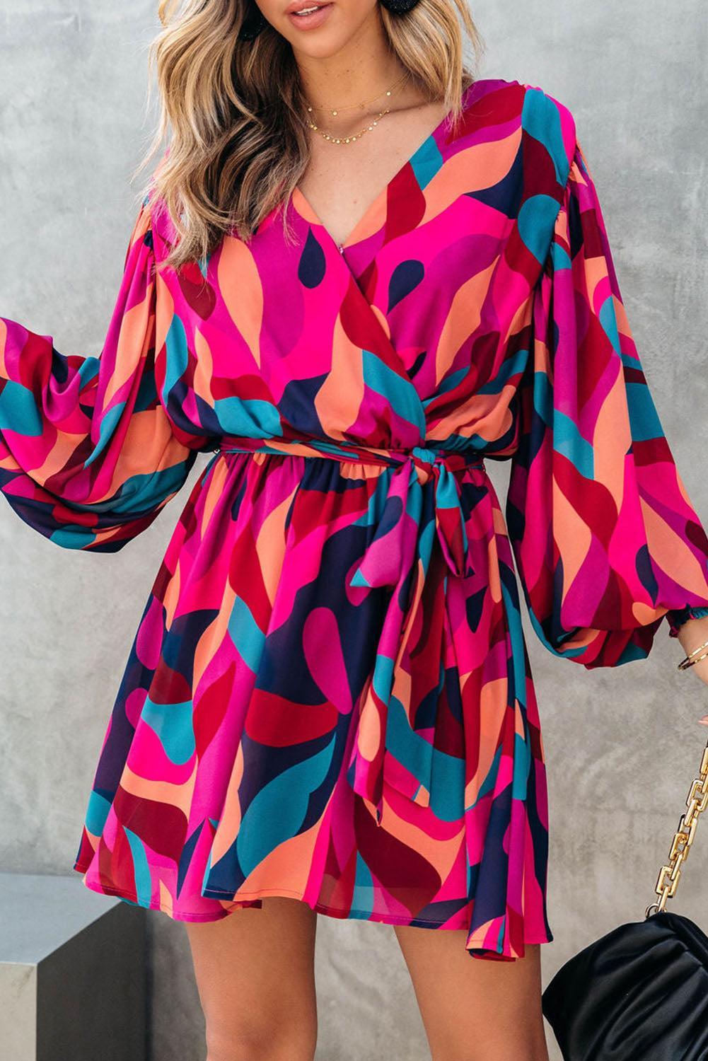 Kleurrijke Mini-Jurk met Riem en Pofmouwen - Mini Dresses - Jurkjes.co
