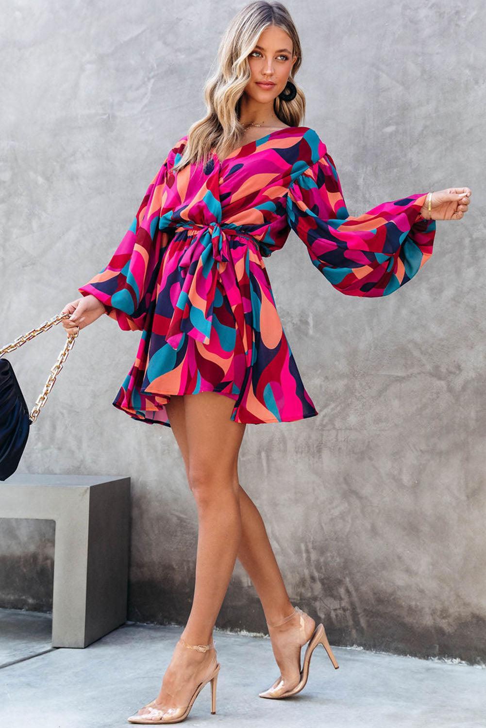Kleurrijke Mini-Jurk met Riem en Pofmouwen - Mini Dresses - Jurkjes.co