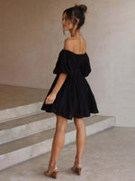 Korte Jurk met Off-Shoulder en Pofmouwen - Mini Dresses - Jurkjes.co
