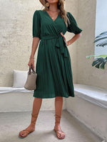 Korte Jurk met V-hals en Strikceintuur - Maxi Dresses - Jurkjes.co