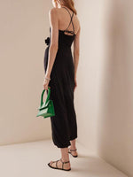 Lange Jurk met Halterhals en Bloemdecoraties - Group4 - Jurkjes.co