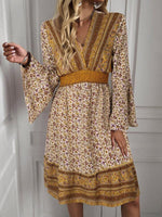 Lange Jurk met V-hals en Bohemian Print - Maxi Dresses - Jurkjes.co