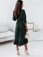Lange Jurk met V-hals en Rimpelrok - Midi Dresses - Jurkjes.co