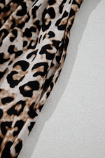 Maxi Jurk met Dierenprint en Knoopdetail - Maxi Dresses - Jurkjes.co