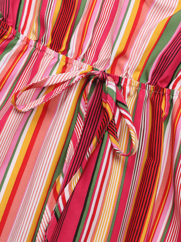 Maxi Jurk met Halterneck en Gestreept Patroon - Group12 - Jurkjes.co