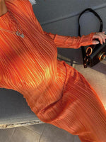 Maxi Jurk met Lange Mouwen en Plooirok - Group12 - Jurkjes.co