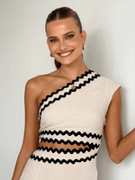 Maxi Jurk met Schuine Kraag en Zigzag Detail - Group4 - Jurkjes.co