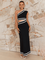 Maxi Jurk met Schuine Kraag en Zigzag Detail - Group4 - Jurkjes.co