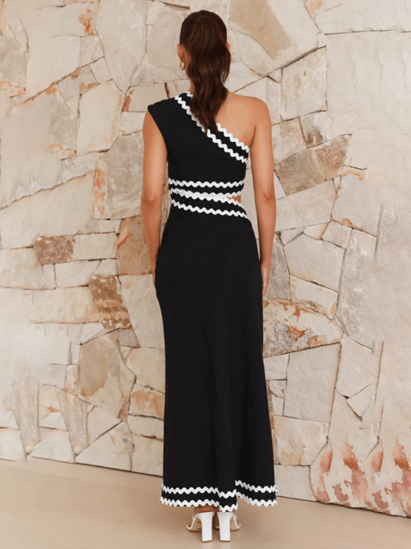 Maxi Jurk met Schuine Kraag en Zigzag Detail - Group4 - Jurkjes.co