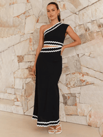 Maxi Jurk met Schuine Kraag en Zigzag Detail - Group4 - Jurkjes.co