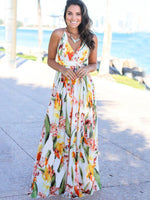 Maxi Jurk met Tropische Print en V-hals - Maxi Dresses - Jurkjes.co